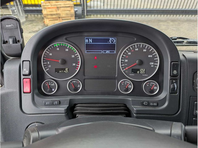 Man - tgl 1.180 - paardenwagen - 2012 - afbeelding 32 van  59