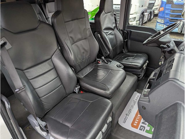 Man - tgl 1.180 - paardenwagen - 2012 - afbeelding 35 van  59