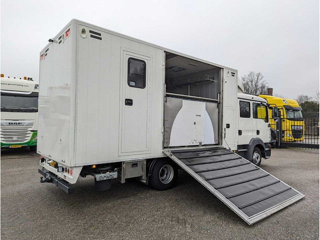 Man - tgl 1.180 - paardenwagen - 2012 - afbeelding 6 van  48