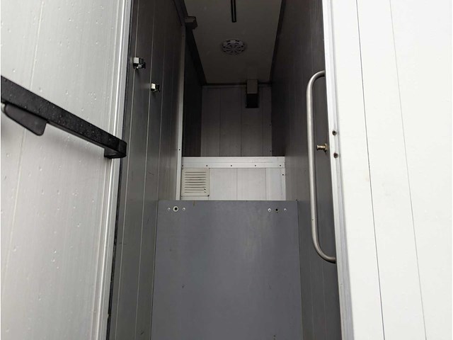 Man - tgl 1.180 - paardenwagen - 2012 - afbeelding 32 van  48