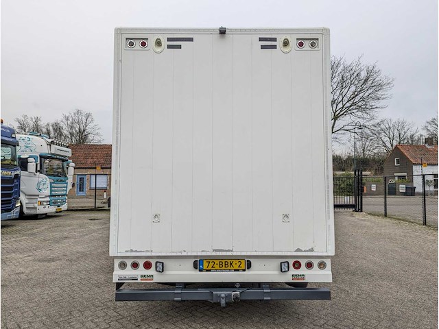 Man - tgl 1.180 - paardenwagen - 2012 - afbeelding 45 van  48