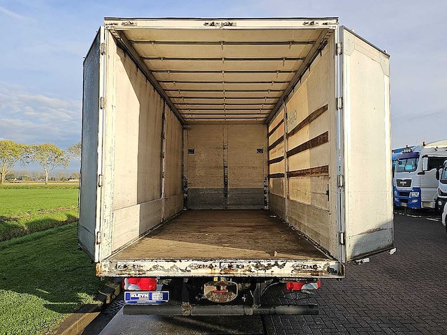 Man - tgl 8.180 - vrachtwagen - afbeelding 7 van  12