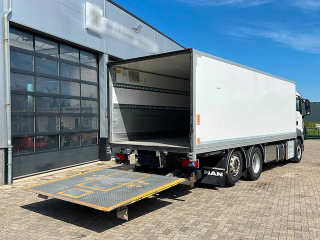 Man - tgs 26.360 - vollucht - stuuras - automaat - 2018 - vrachtwagen - afbeelding 2 van  20