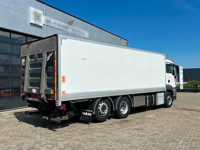 Man - tgs 26.360 - vollucht - stuuras - automaat - 2018 - vrachtwagen - afbeelding 17 van  20