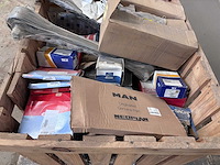 Man - tgs 41.400 / cla 26.280 - parts - box of man tgs 41.400 / cla 26.280 parts - afbeelding 3 van  8