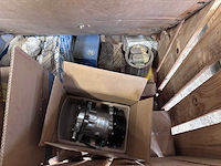 Man - tgs 41.400 / cla 26.280 - parts - box of man tgs 41.400 / cla 26.280 parts - afbeelding 6 van  9