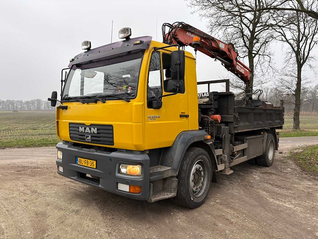 Man - vrachtwagen - afbeelding 1 van  30