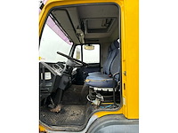 Man - vrachtwagen - afbeelding 16 van  30