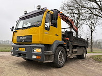 Man - vrachtwagen - afbeelding 12 van  30