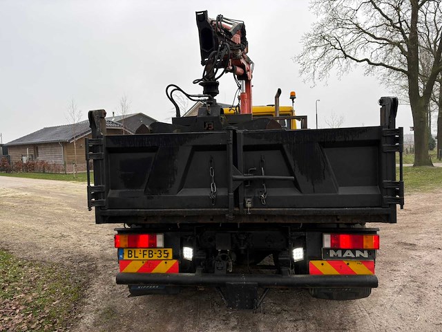 Man - vrachtwagen - afbeelding 28 van  30