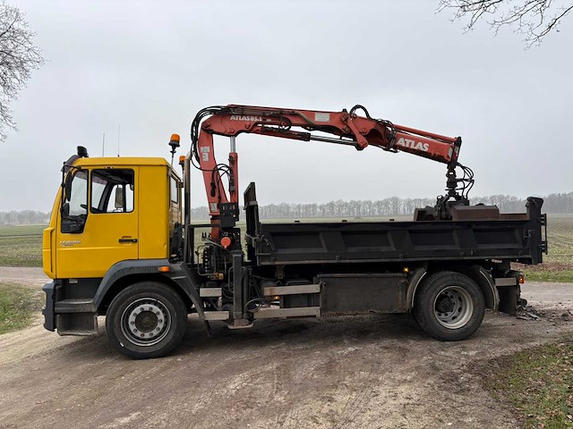 Man - vrachtwagen - afbeelding 30 van  30