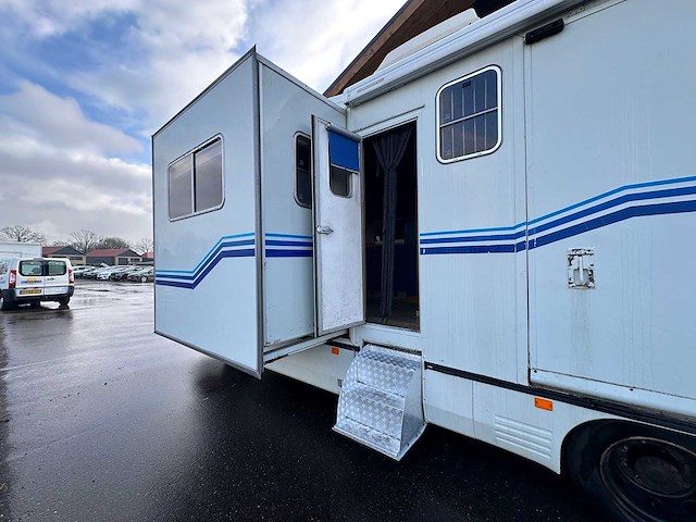 Man 12.232 paardenwagen 45-bsz-9 - afbeelding 29 van  36