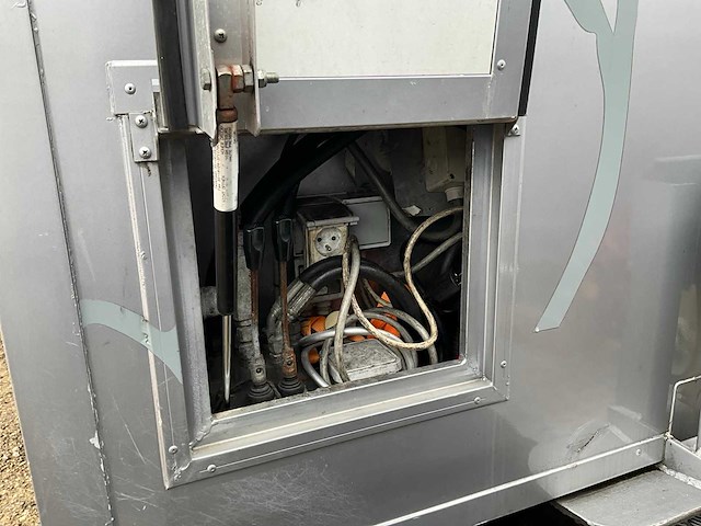 Man 8-224 vrachtwagen met verkoop oplegger - afbeelding 28 van  35