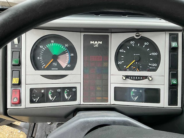 Man 8-224 vrachtwagen met verkoop oplegger - afbeelding 34 van  35