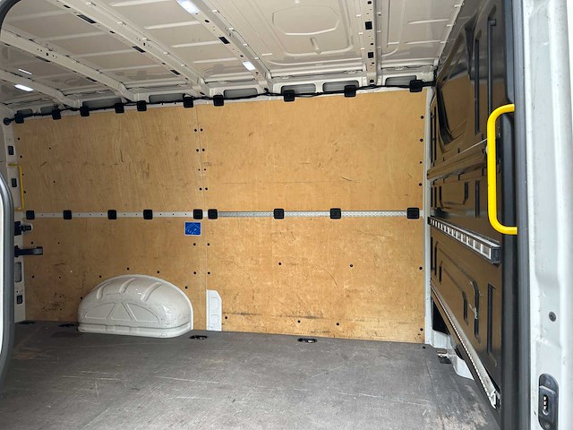 Man tge 30 2.0 standaard normaal 104pk 2018, vrf-93-k - afbeelding 11 van  29