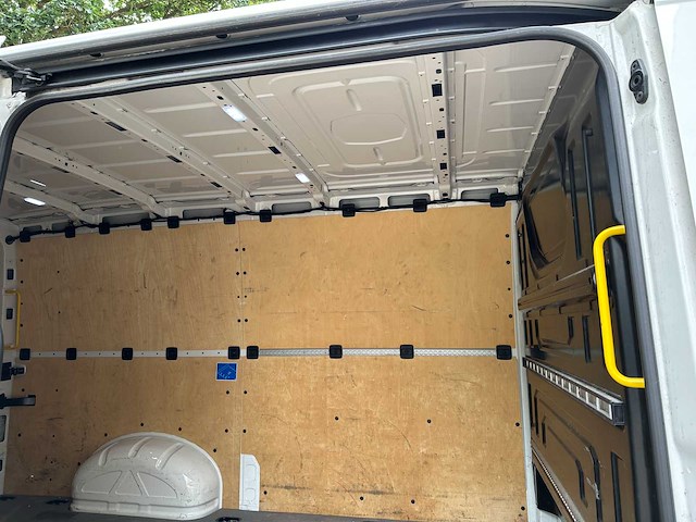 Man tge 30 2.0 standaard normaal 104pk 2018, vrf-93-k - afbeelding 12 van  29