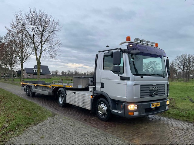 Man trekker met trailer veldhuizen - 2008 - 10-240 - vrachtwagen - afbeelding 12 van  20