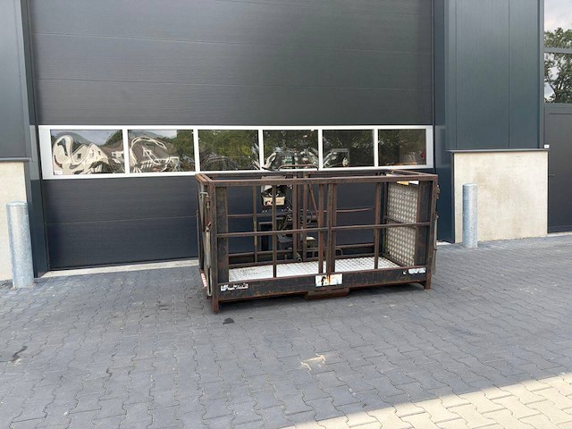 Manbak tre emme 300kg - afbeelding 1 van  1