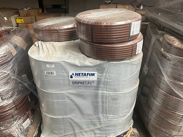 Mandan topdrip pc as druppelslang 100mtr (28x) - afbeelding 1 van  3