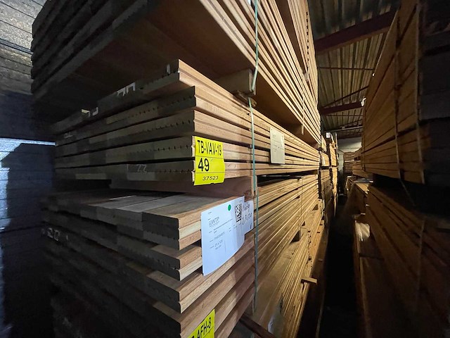 Mandioqueira vlonderplanken 2500x120x21mm (69x) - afbeelding 4 van  4