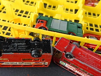 Mandje met die-cast schaal modellen o.a. lesney - afbeelding 5 van  5