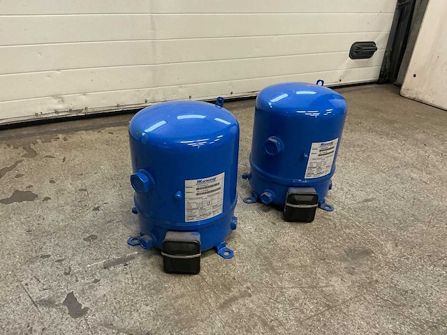 Maneurop koelcompressor (2x) - afbeelding 1 van  4
