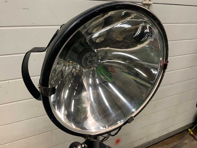 Manfrotto cruppo statief met schijnwerper - afbeelding 2 van  7