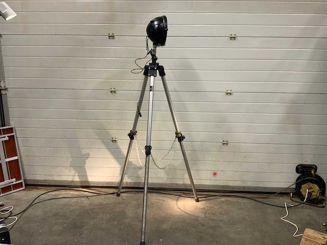 Manfrotto cruppo statief met schijnwerper - afbeelding 6 van  7