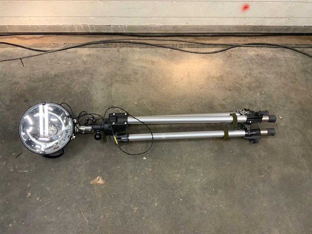 Manfrotto cruppo statief met schijnwerper - afbeelding 7 van  7