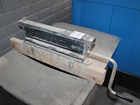 Mangel op kunststof bak. werkbreedte mangel 45 cm. - afbeelding 3 van  3