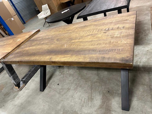 Mango recht 200x100 met trapezium poot - afbeelding 3 van  3