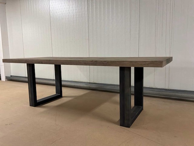 Manhattan eetkamertafel - afbeelding 1 van  6