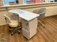 Manicuretafel - afbeelding 1 van  4