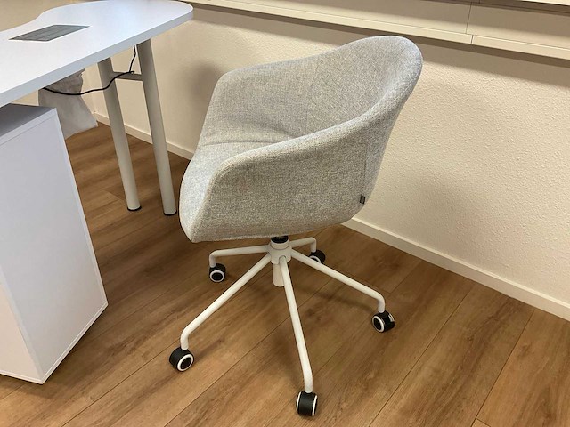 Manicuretafel - afbeelding 4 van  4