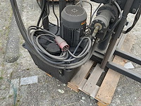 Manipulator - afbeelding 5 van  6