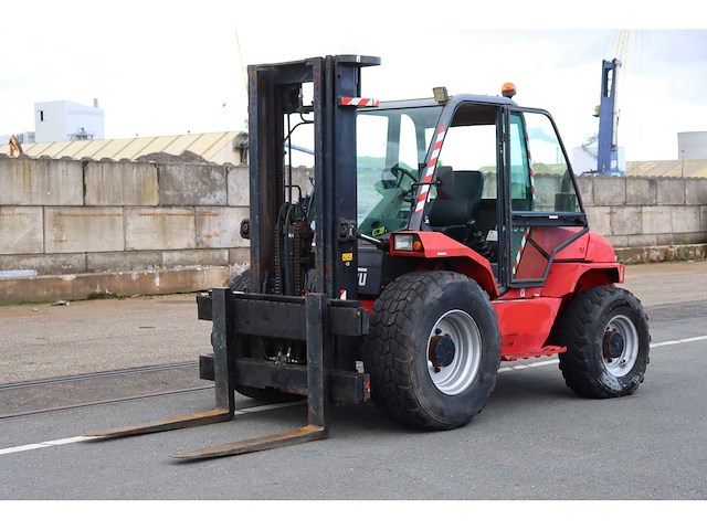 Manitou - 2006 - m50-4x4 - 4.7m triplex, side-shift, dichte cabine - ruw terrein vorkheftruck - afbeelding 1 van  9