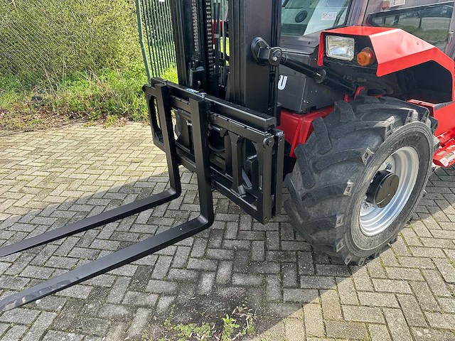 Manitou - 2015 - m26 4x4 - 5.5m triplex, side-shift - vorkheftruck - afbeelding 7 van  11