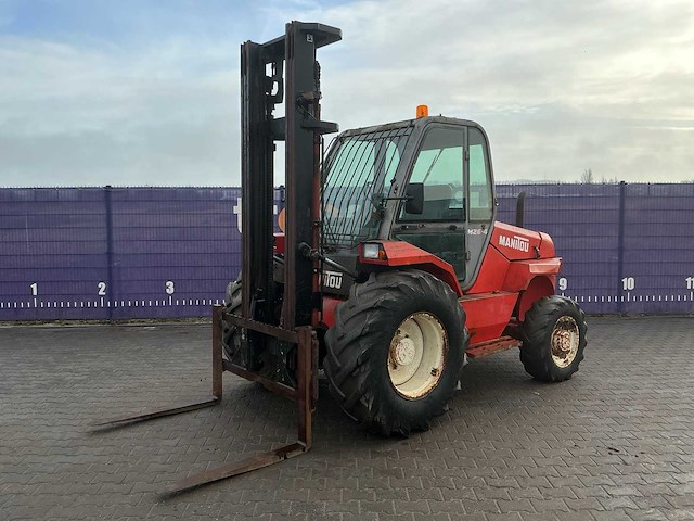 Manitou - m26-4 - ruwterrein - heftruck - 4wd/awd - afbeelding 1 van  14
