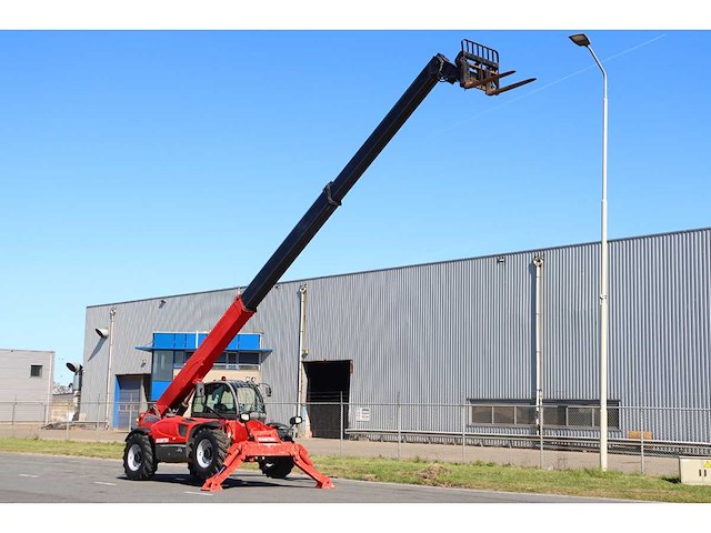 Manitou - mt 1440 4x4 - 4000kg hefvermogen, 14m hefhoogte - verreiker - afbeelding 10 van  11