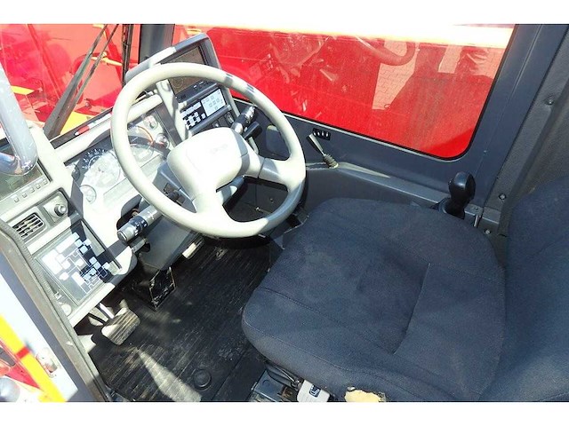 Manitou grove - 2010 - gck 3045 - overige kranen - afbeelding 10 van  18