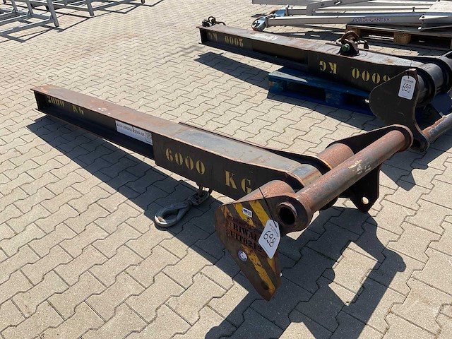 Manitou p6000 hijsjib - afbeelding 1 van  6
