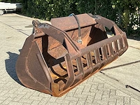 Manitou pelikaanbak