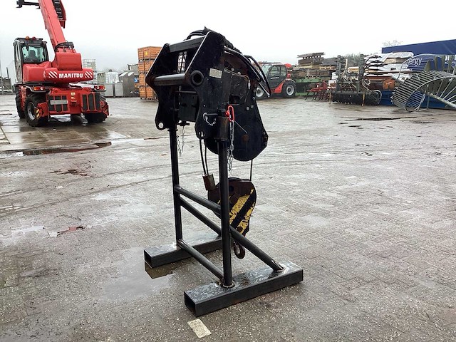 Manitou takel verreiker lier - afbeelding 4 van  10