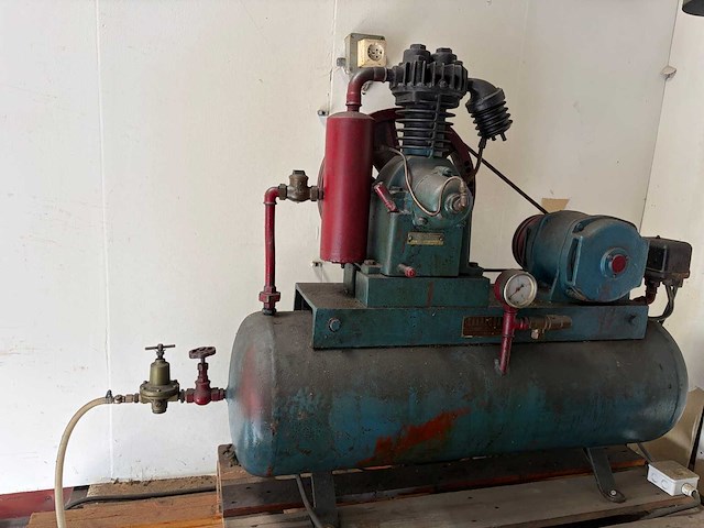 Manley - industriële zuigercompressor - afbeelding 8 van  15