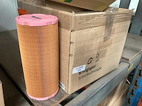 Mann c 14210/2 air filter element (9x) - afbeelding 1 van  3