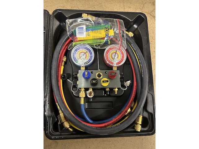 Manometerset voor airco of koelinstallaties in koffer mastercool - afbeelding 2 van  8