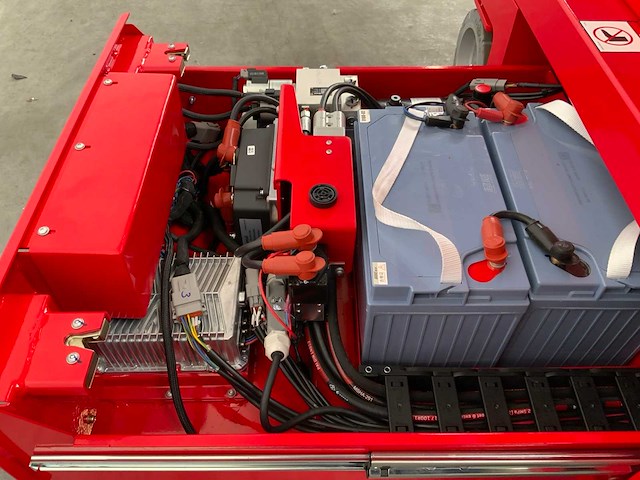 Mantall - 2026 - xe59mini - schaarhoogwerker 5.9m elektrisch - afbeelding 9 van  15