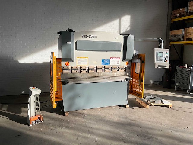 Mantech - w67k-40/200 - cnc press brake - 2020 - afbeelding 8 van  15