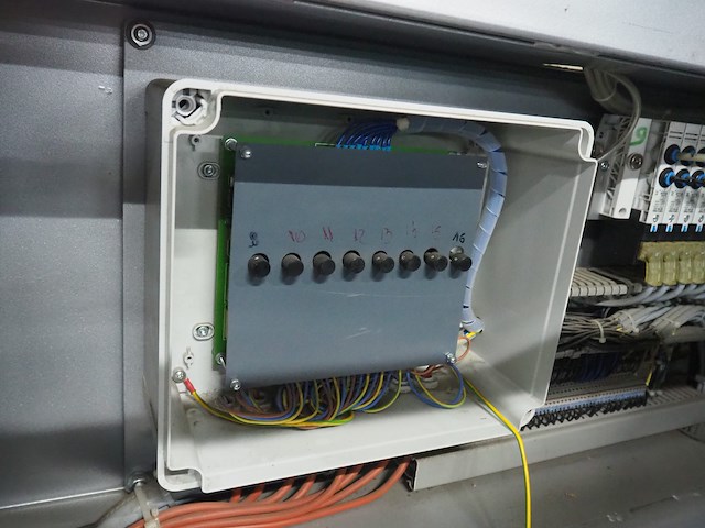 Manter - afbeelding 6 van  28