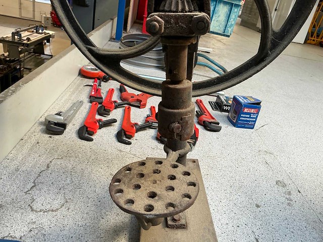 Manuele kolomboormachine - afbeelding 3 van  4